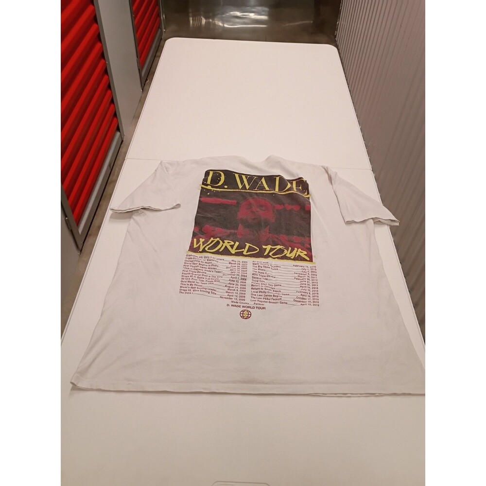 Dwyane Wade World Tour T-Shirt in White Size XL
